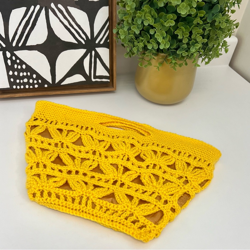 Handmade crochet knit handbag cottagecore vintage rare